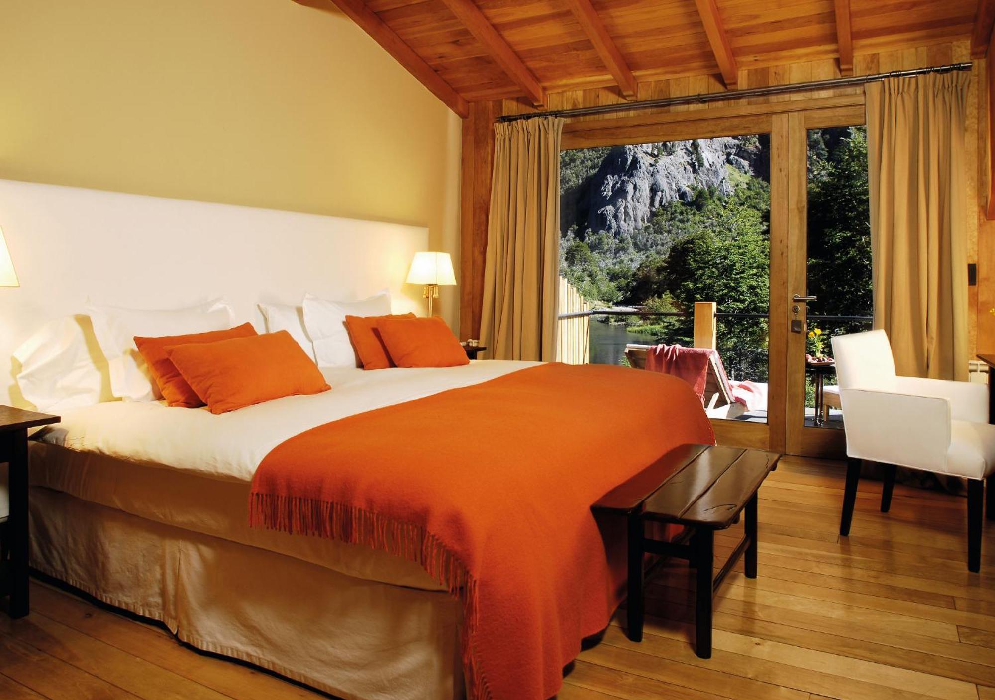 Rio Hermoso Hotel De Montana San Martín de los Andes Room photo